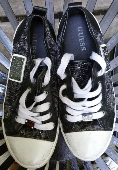 Tenisi Guess pt copii 34 autentice