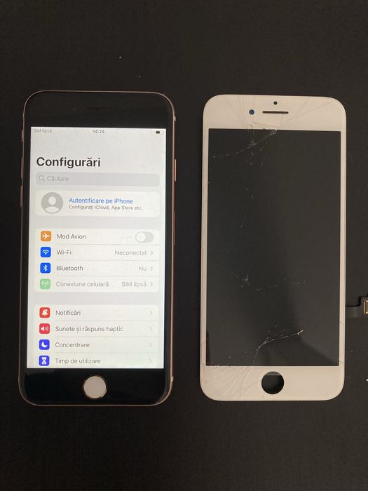 iPhone 8 pentru piese