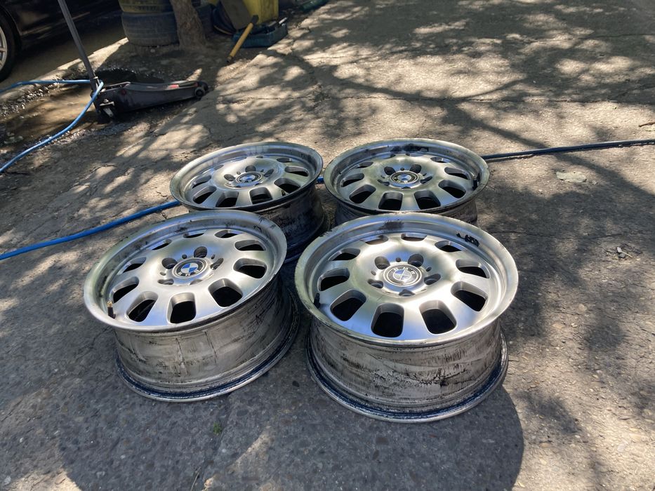 Jante originale BMW pe 16 inci aliaj