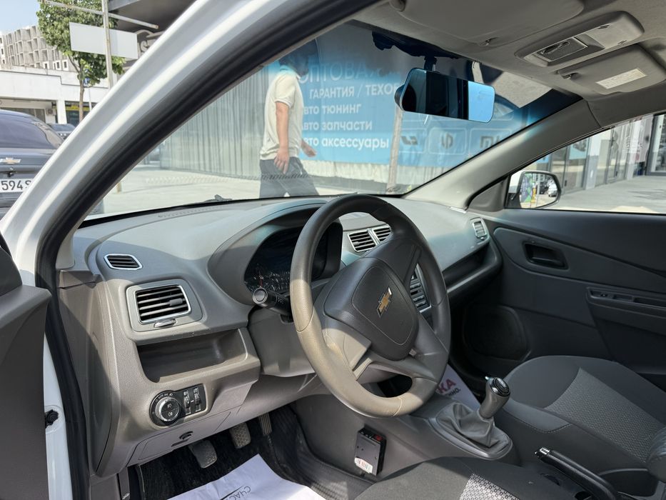 Chevrolet Cobalt 2020 — 3