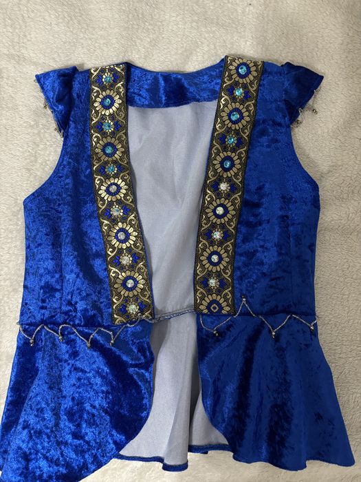 национальная казахская жилетка