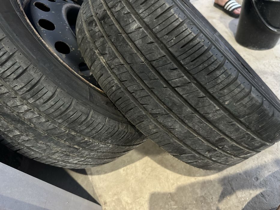запаска 2шт и пенаплас для домкрата