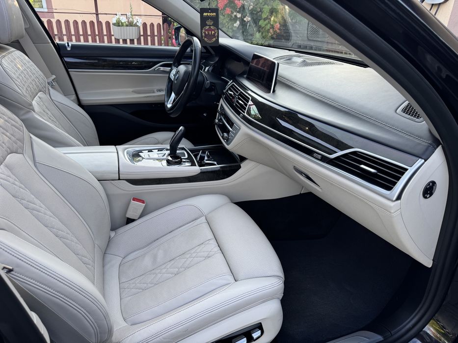 BMW 745 Le Long 394Cp Plug in Hybrid Laser Skay Lounge Business Class