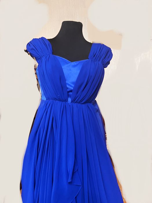 Вечернее платье сатин