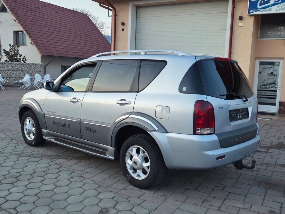 Ssangyong Rexton 2.7 diesel 4x4