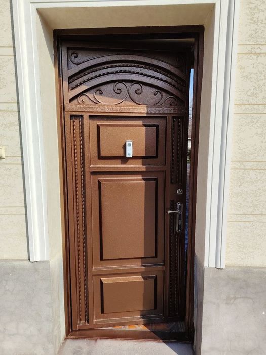 Комплексный ремонт ворот: покраска, сварочные работы и восстановление