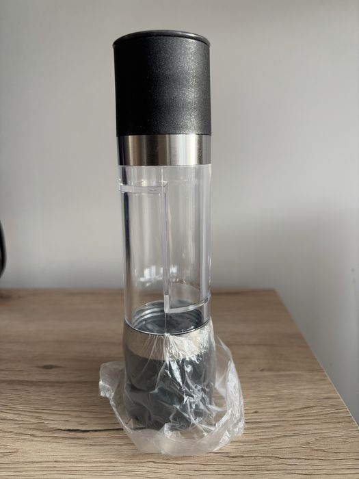 Двойна мелничка за подправки