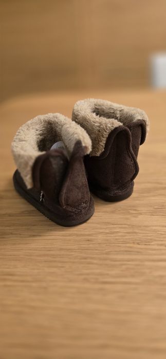 Бебешки ботуши 23 номер-НОВИ