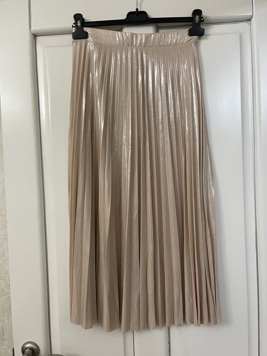 Продам юбку миди