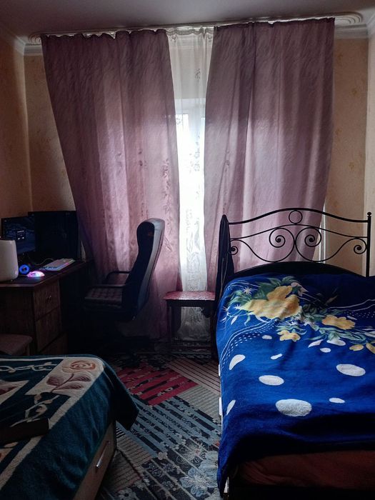 Продается 3-х квартира Авиосозлар 2 возле рынка Кадышева.