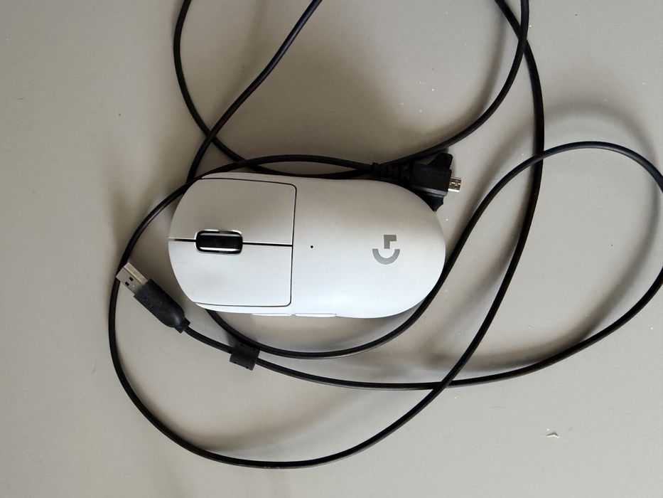 Logitech SuperLight X Pro