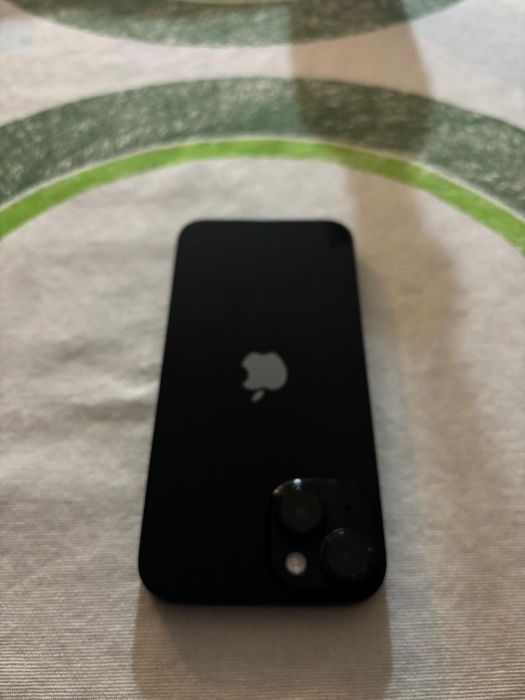 Iphone 14 + AirPods 3 + 2 huse apple