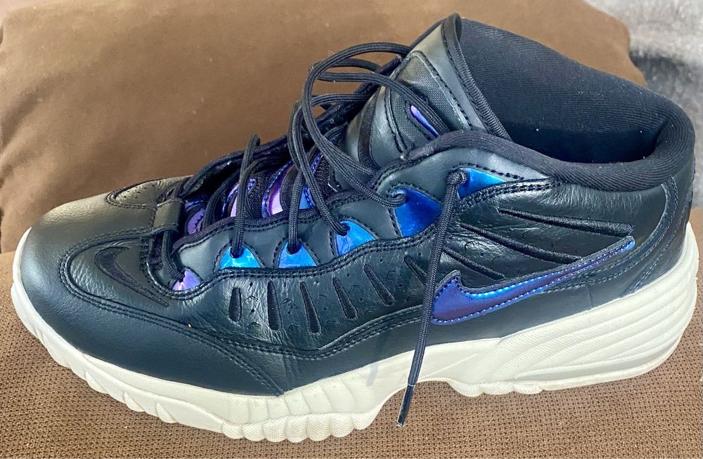 Nike оригинални маратонки номер 45