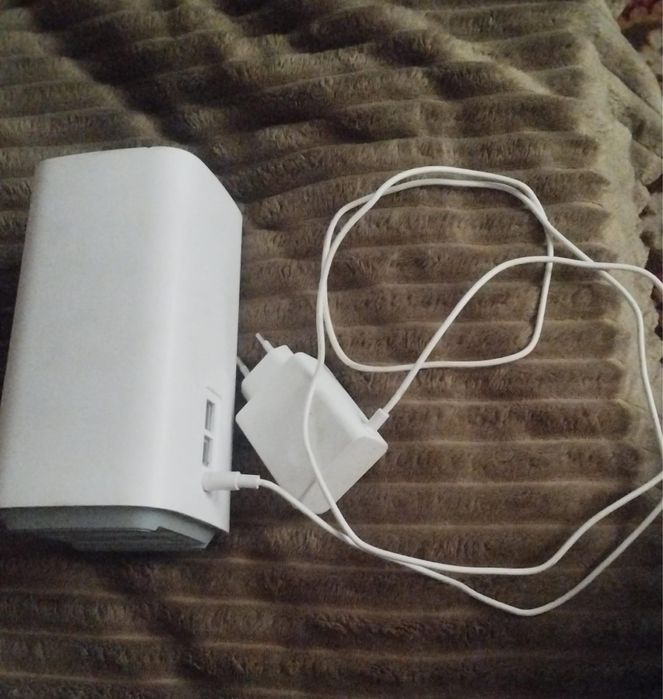 Продам роутер tele2-altel