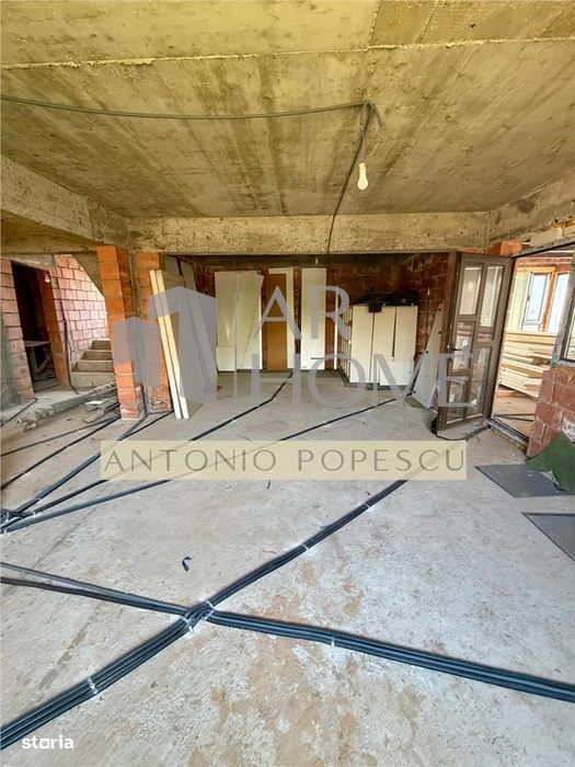 Casa P+M la rosu, in Paulestii Noi.