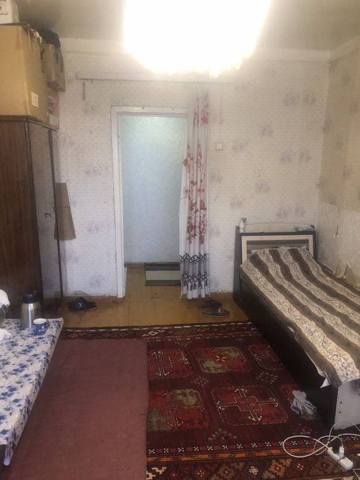 Продажа спутник 4 2/2/2 33000& деревяжка