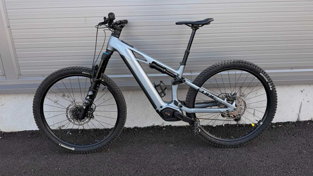 E-Bike Cube Stereo SLX ABS 2026 FOX CARBON Bosch GEN 5 120nm 800wh Shimano XT Di2 Schimbatoare wireless bicicleta electrica Ca NOUA 400km  enduro full