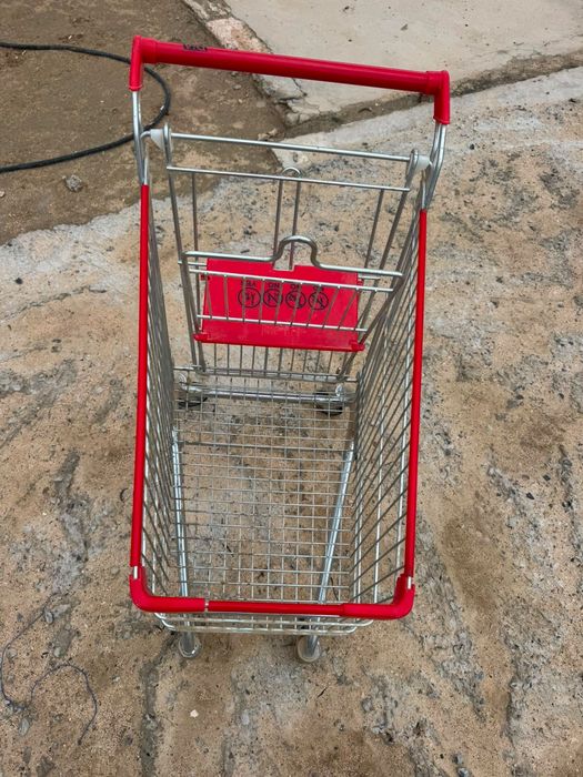 Почти новый  продам