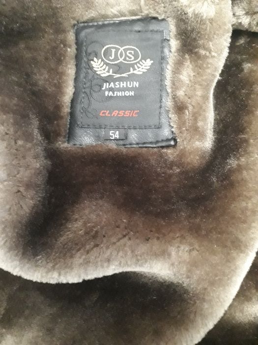 Кожанная   зимнея   куртка   б/у