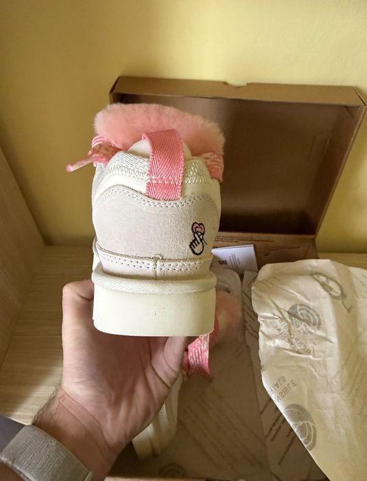 UGG Lowmel Mid Pink