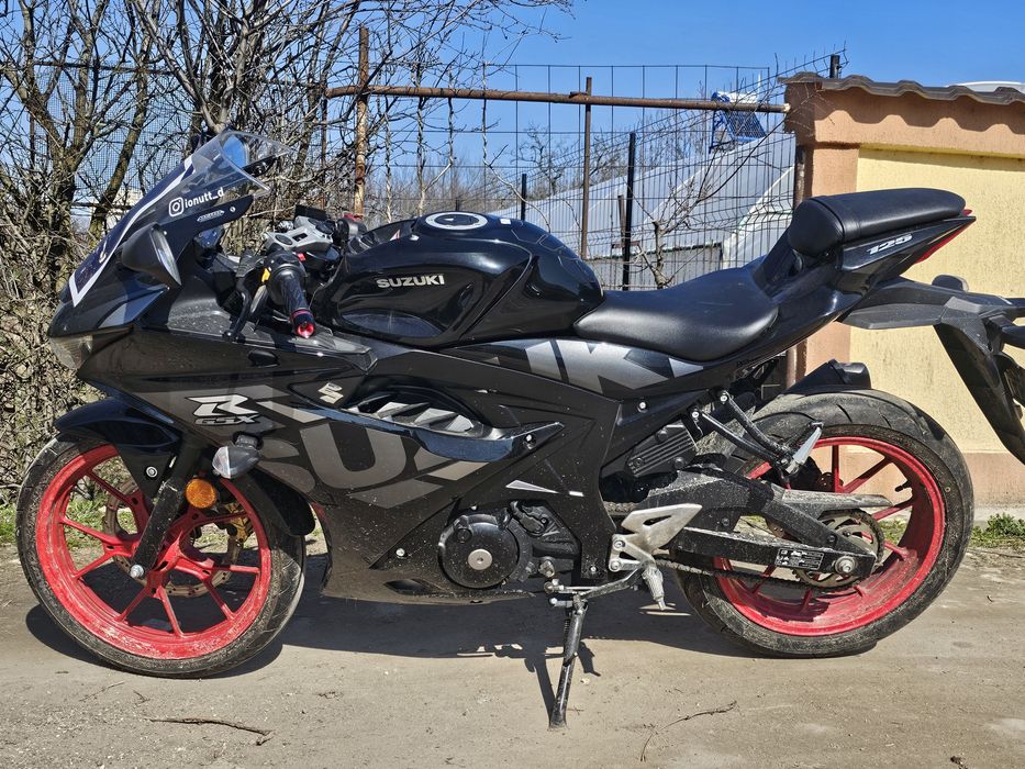 Suzuki gsx-r 125