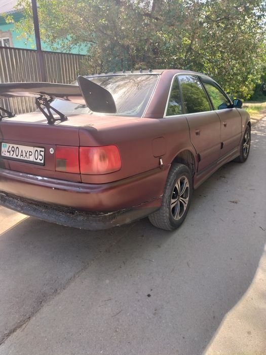 Продам Ауди в хорошем состоянии