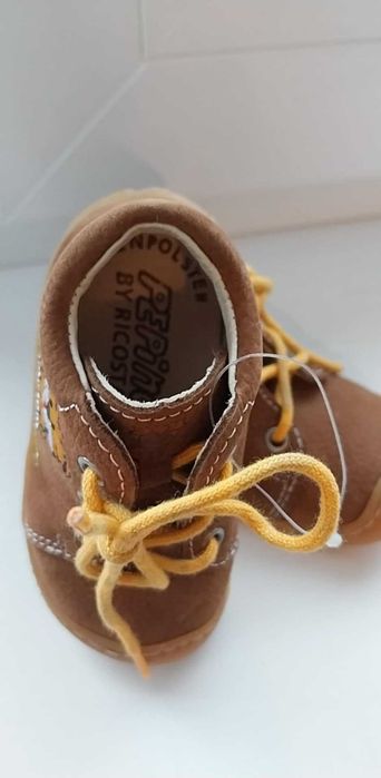 NOU!!! Pantofi baieti marimea 18
