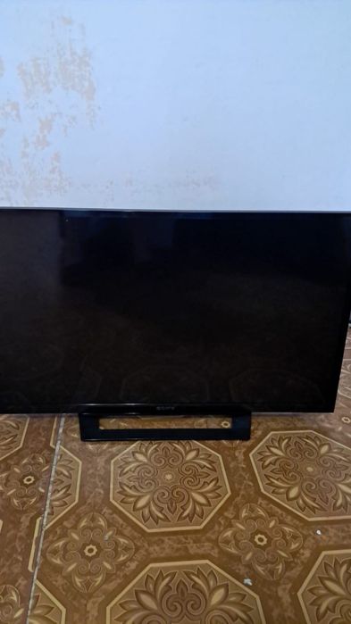 Продам телевизор