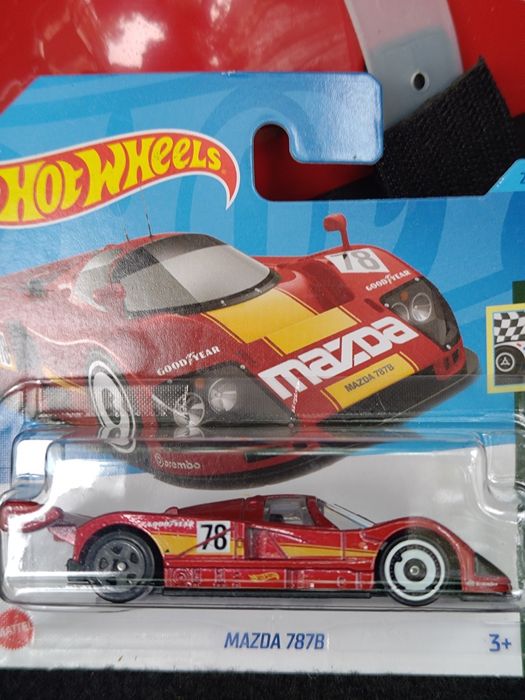 1/64 Колекционерски метални колички мащаб 1/64 Hot wheels,Spark,Majore