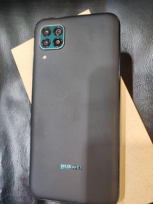 Huawei P40 lite ,128 гб нова багерия