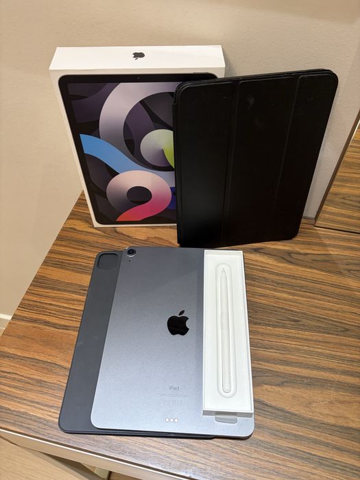 iPad Air 4 (Wi-Fi), 64 GB, Space Gray