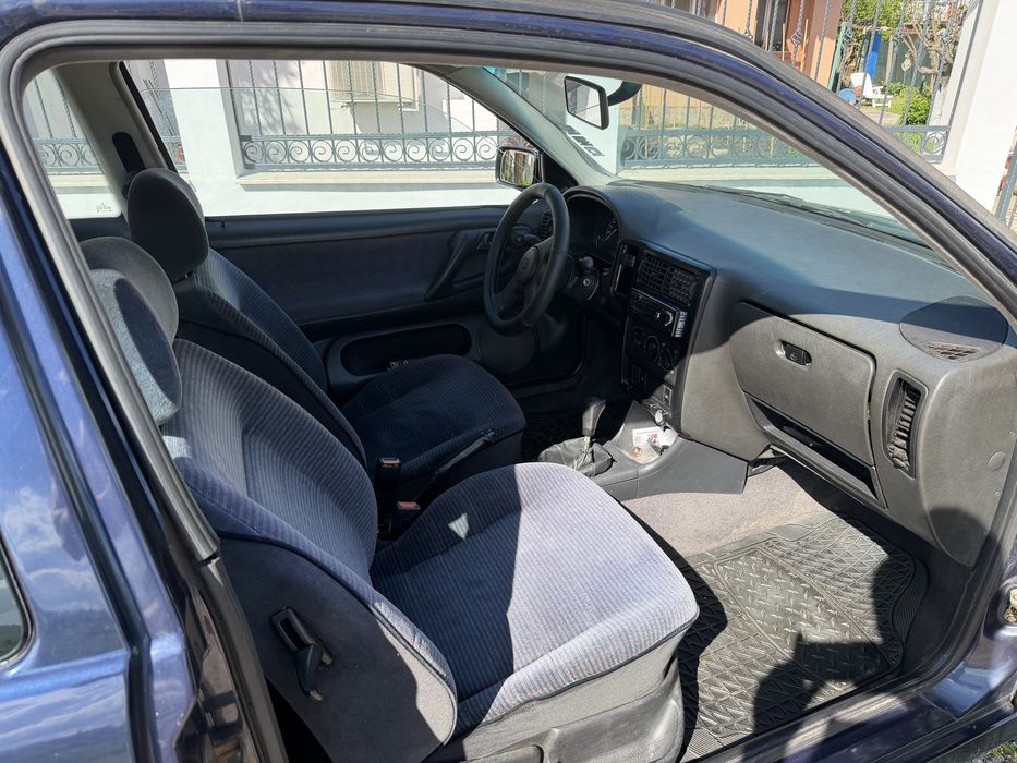 Продавам vw polo