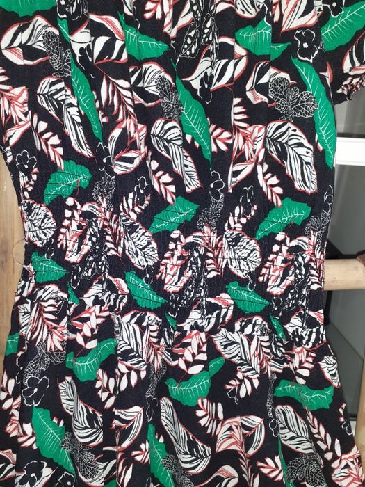 Рокли по 7 евро .