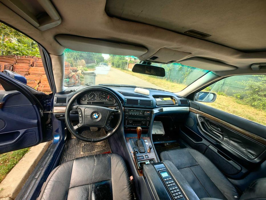 BMW E38 бензин / дизел на части