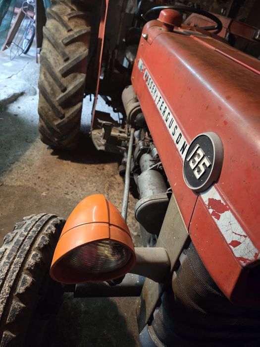 Massey Ferguson 135