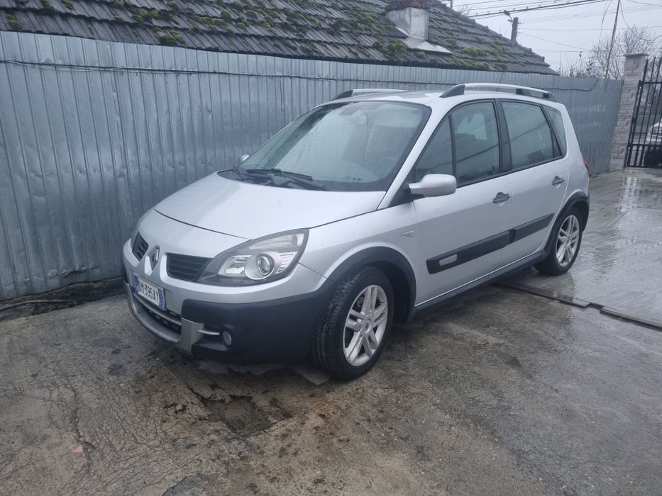 Capota motor renault scenic 2 ARGINTIU 2008