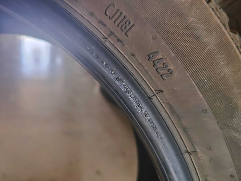 2бр.зимни гуми 225/55/17 Bridgestone