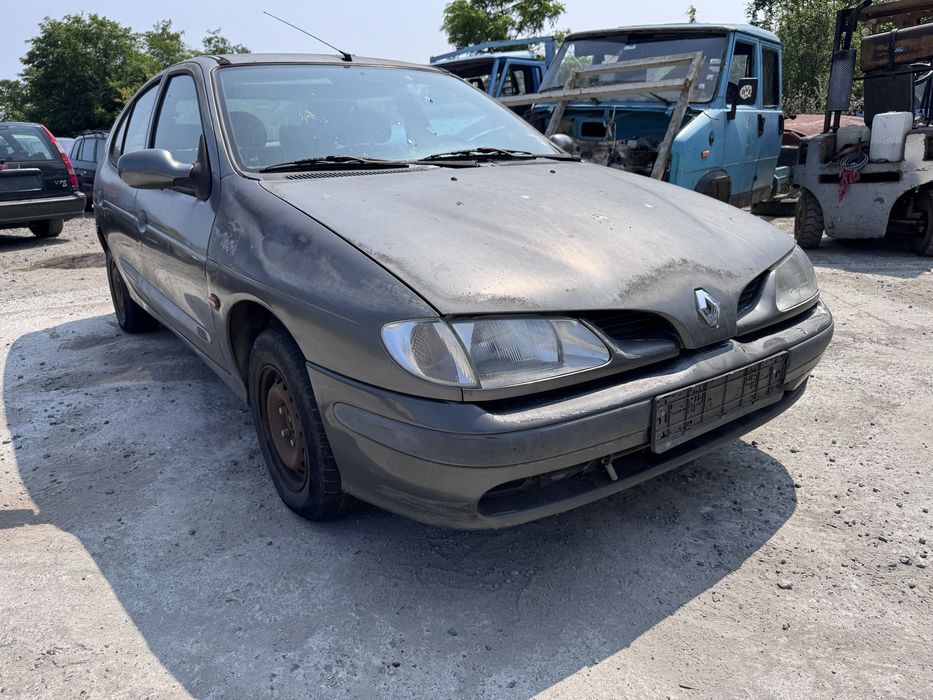 Renault Megane 1.6i 90hp 1997г На Части