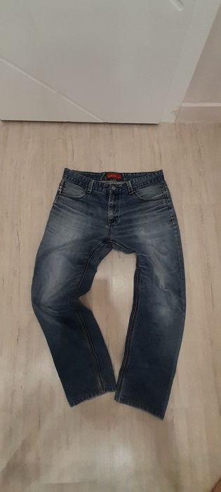 Джинсы Levi's 100% оригинал