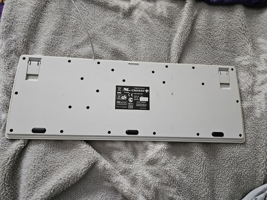 Vând tastatura de office cherry
