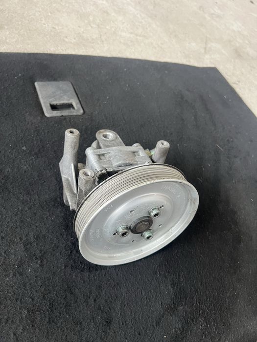 Насос ГУР ауди 2.6 2.8