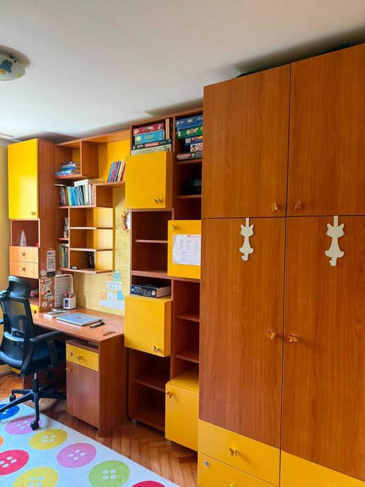 Mobilă cameră tineret – stare foarte bună, completă