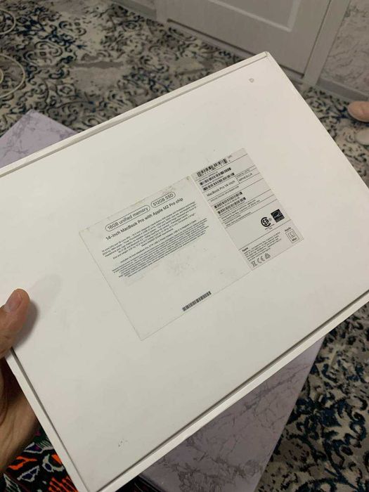 Macbook M2Pro 16/512 GB