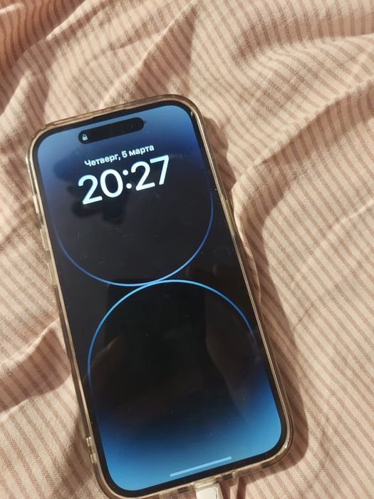 Обменяю айфон 14 про
