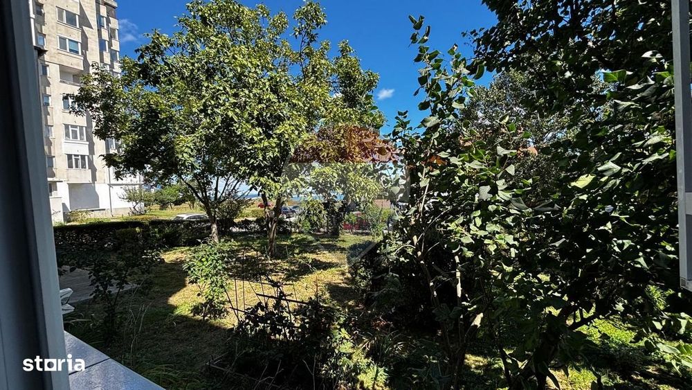 Apartament 2 camere de inchiriat-Faleza Nord in prima linie la mare