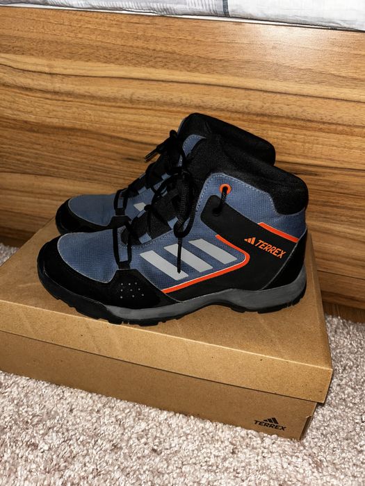 Зимни боти Adidas Terrex