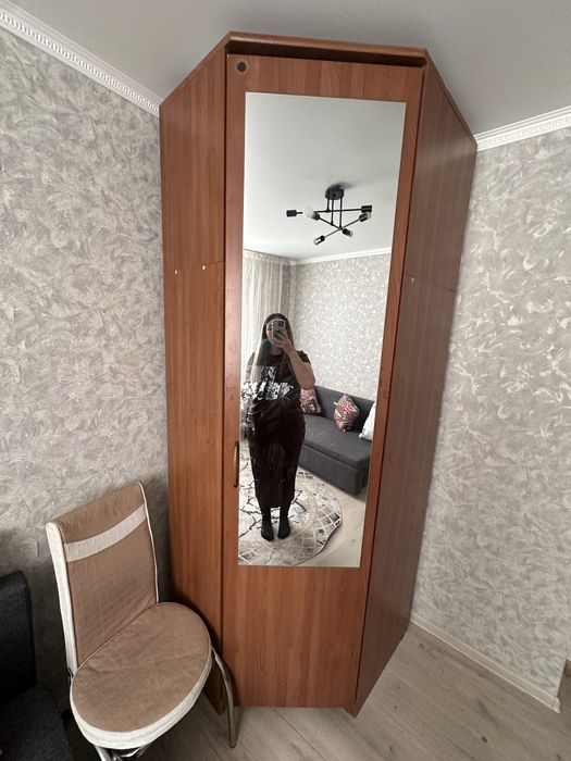 Шкаф угловой  для спальни