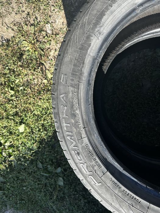 Резина летняя 215/50/r17