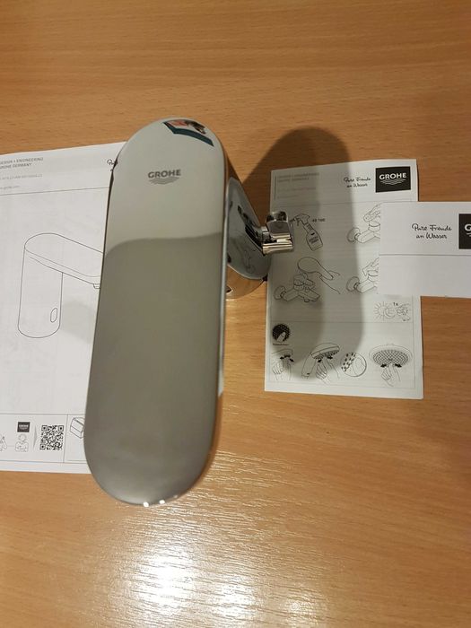 Baterie lavoar cu fotocelula, Grohe Professional Eurosmart CE 36327002