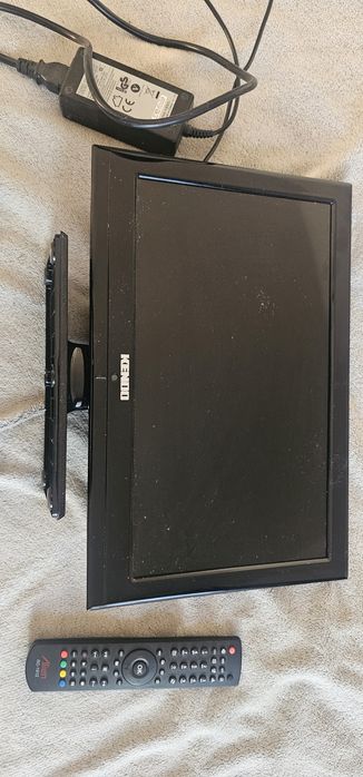 Vand Televizor LED KENDO  camping diagonala 40.